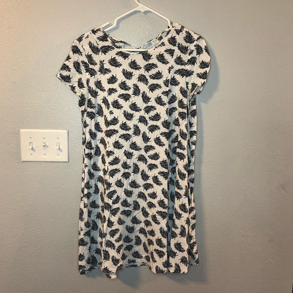 H&M Leaf-print Dress
